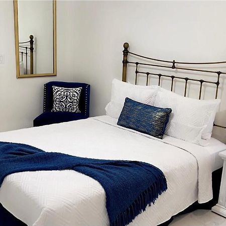 Guest House , 5 Min Away From Las Airport. Λας Βέγκας Εξωτερικό φωτογραφία