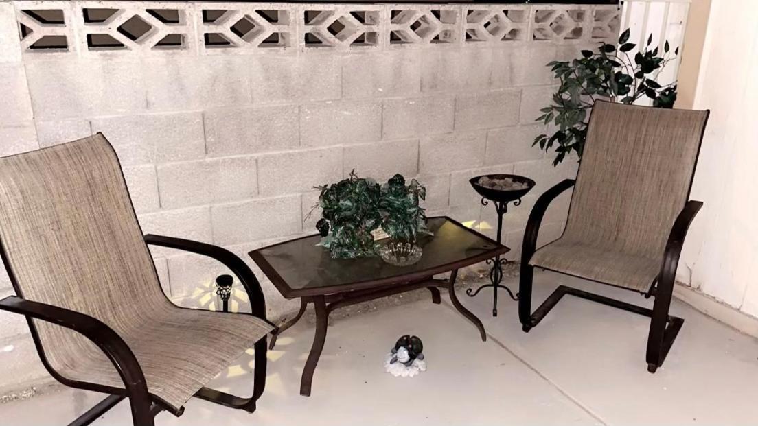 Guest House , 5 Min Away From Las Airport. Λας Βέγκας Εξωτερικό φωτογραφία